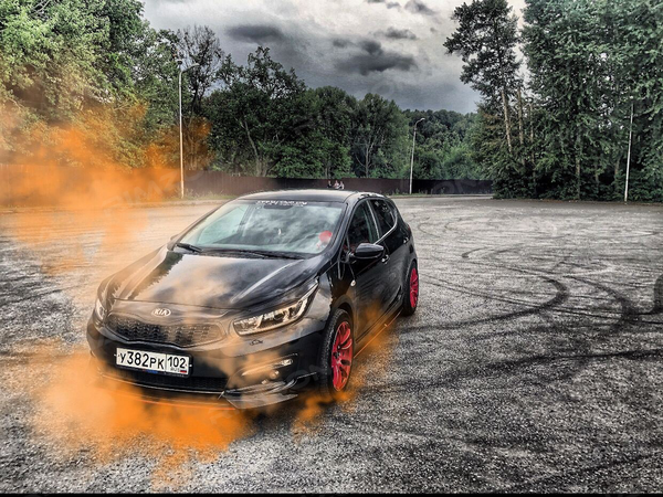 Kia Ceed на стильных дисках Work Emotion CR Kiwami - Фото № 2