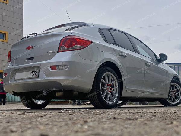 Chevrolet Cruze на стильных дисках Inforged IFG39 R17 - Фото № 3