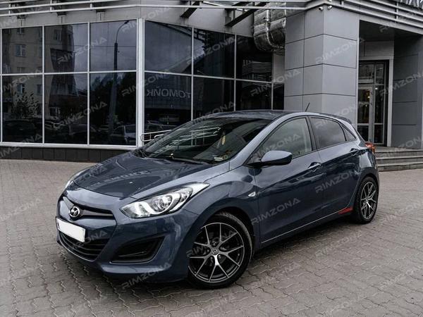 Hyundai I30 на литых дисках hre p101 - Фото № 1