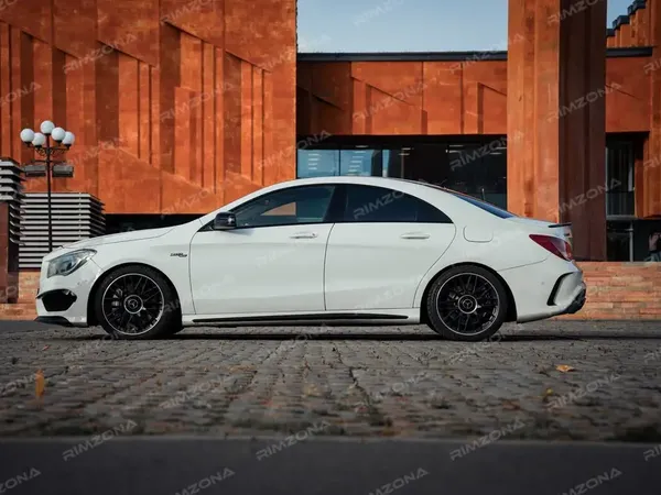 Mercedes AMG CLA-class на литых дисках AMG 748 style - Фото № 5