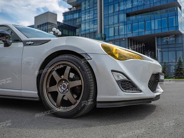 TOYOTA GT86 НА ЛИТЫХ ДИСКАХ В СТИЛЕ RAYS TE37 R18 - Фото № 6