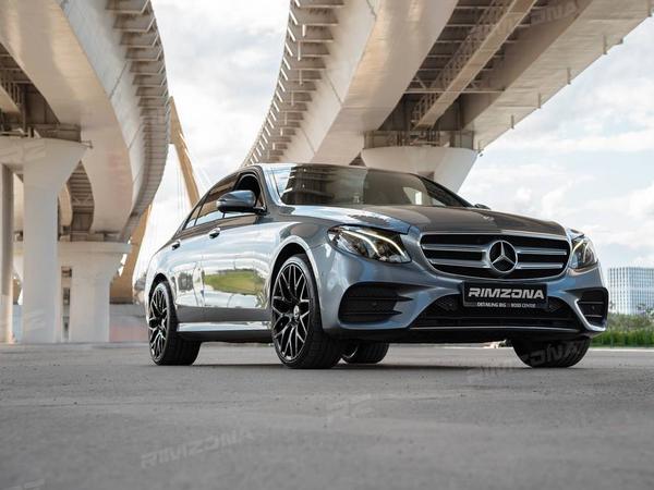 MERCEDES C-CLASS НА КОВАНЫХ ДИСКАХ В СТИЛЕ BRABUS MONOBLOCK Y R20 - Фото № 2