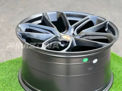 Литой диск В стиле Porsche BLI3423 R20 9J 5x130 ET46 dia 71.6