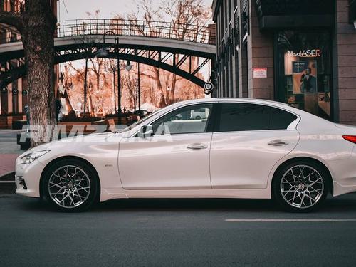 Литой диск HRE FF10 R19 9.5J 5x112 ET35 dia 66.6 - Фото вживую на авто №5
