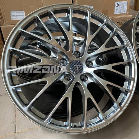 Литой диск VORSTEINER DQ016 R18 8J 5x108 ET38 dia 73.1