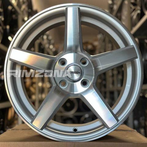 Литой диск В СТИЛЕ VOSSEN CV3 R17 8J 5x114.3 ET27 dia 73.1