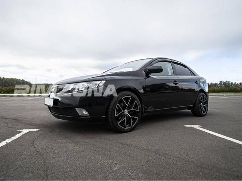 Литой диск HRE FF10 R17 7.5J 4x100 ET35 dia 73.1 - Фото вживую на авто №4