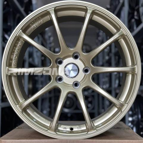 Литой диск ADVAN Racing RS R17 8J 5x114.3 ET35 dia 73.1