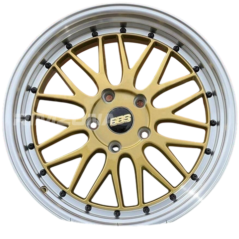 Литой диск BBS LM R17 7.5J 5x114.3 ET38 dia 67.1