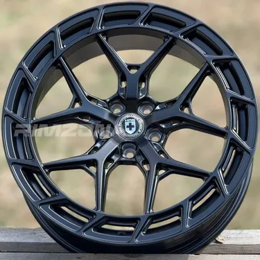 Литой диск В СТИЛЕ VOSSEN HFX-1 R20 8.5J 5x112 ET35 dia 73.1
