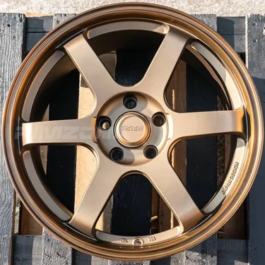 Литой диск RAYS Volk Racing TE37 R18 8.5J 5x114.3 ET35 dia 73.1